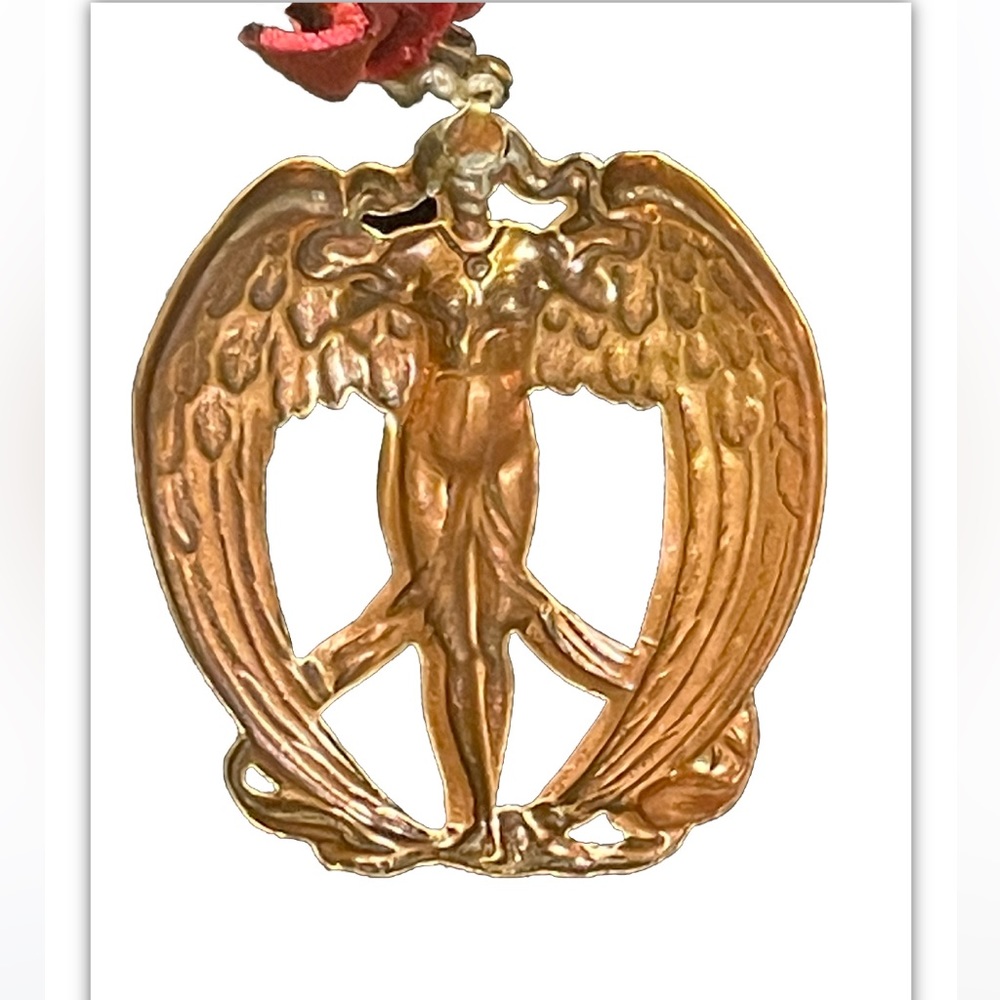 Laguna Beach Victoriana Angelic Ornament